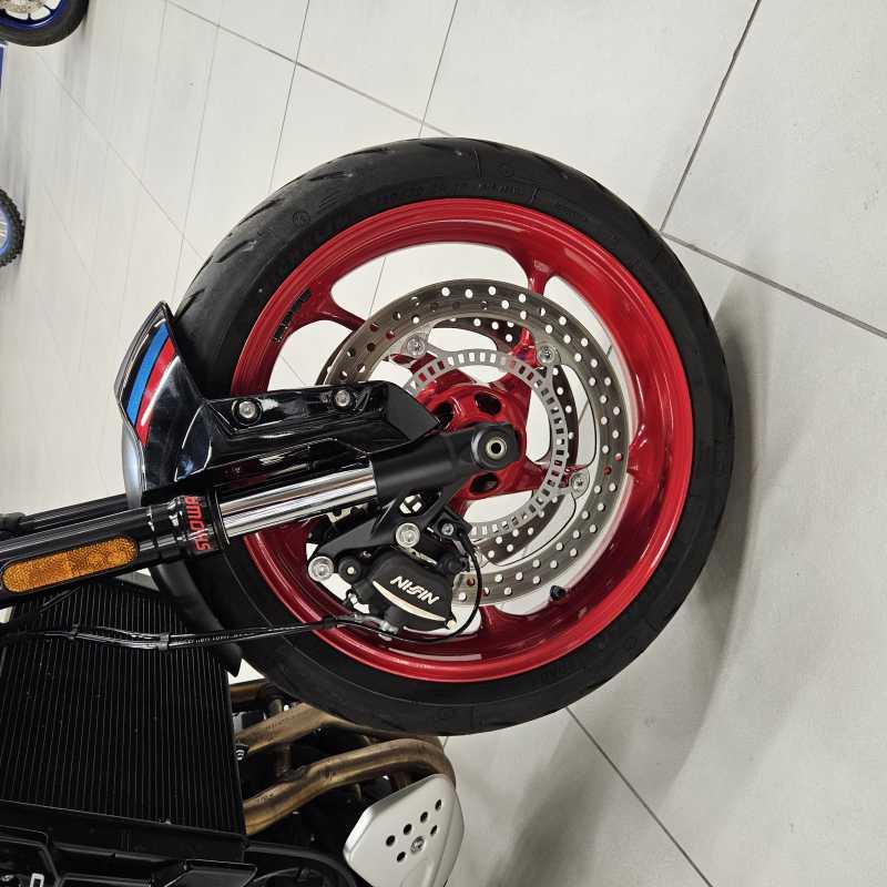 Triumph Trident 660 Triple Tribute Edition - 2025
