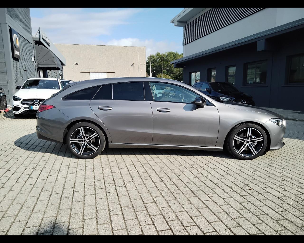 Mercedes-Benz CLA Sh.Brake - X118 - CLA Shooting Brake 180 d Sport auto