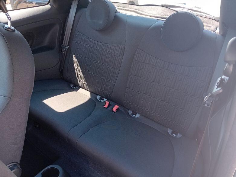 FIAT 500 1.0 HYBRID 70 CV KM 1.200!!