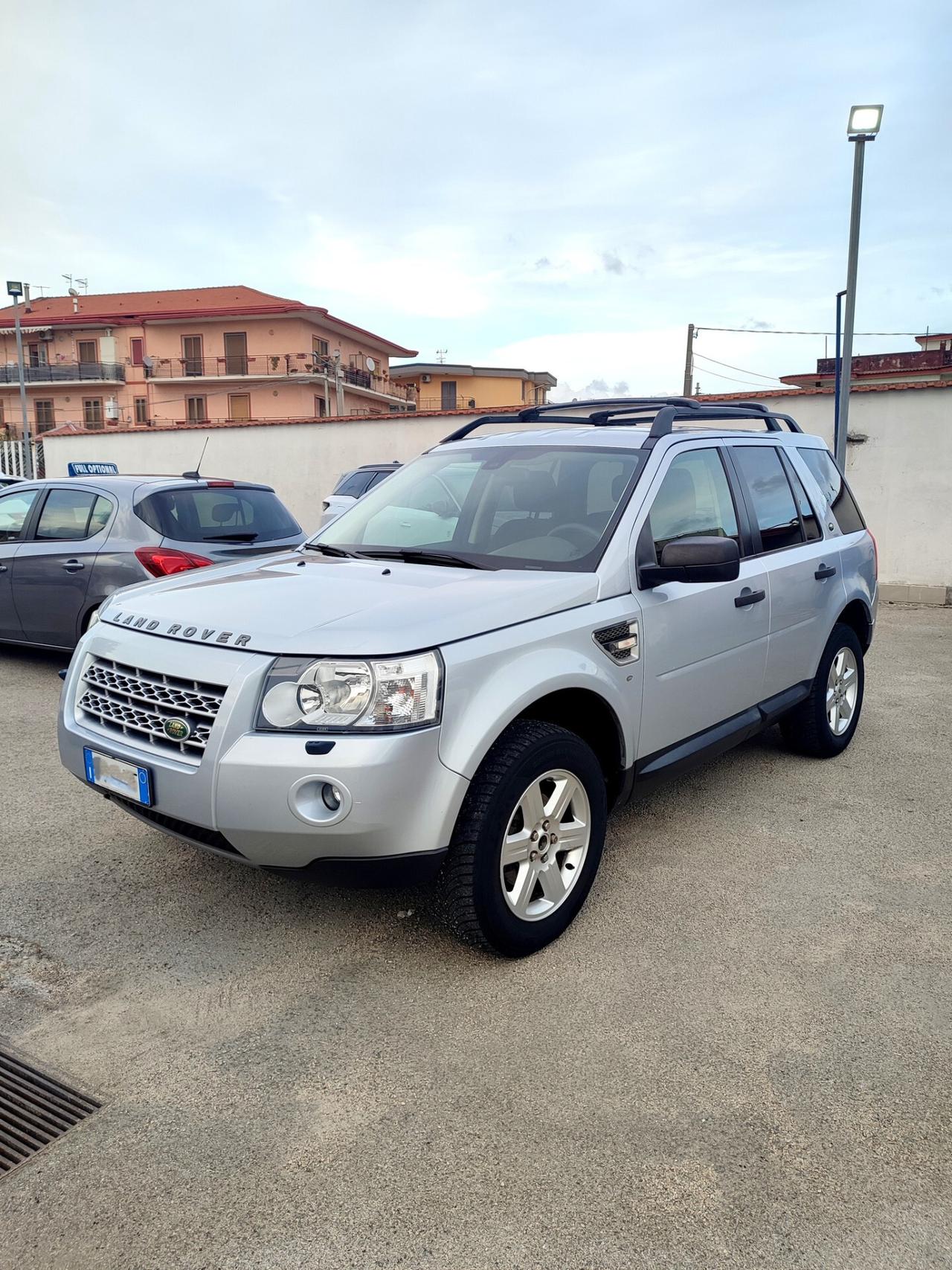 Land Rover Freelander 2.2 TD4 S.W. SE