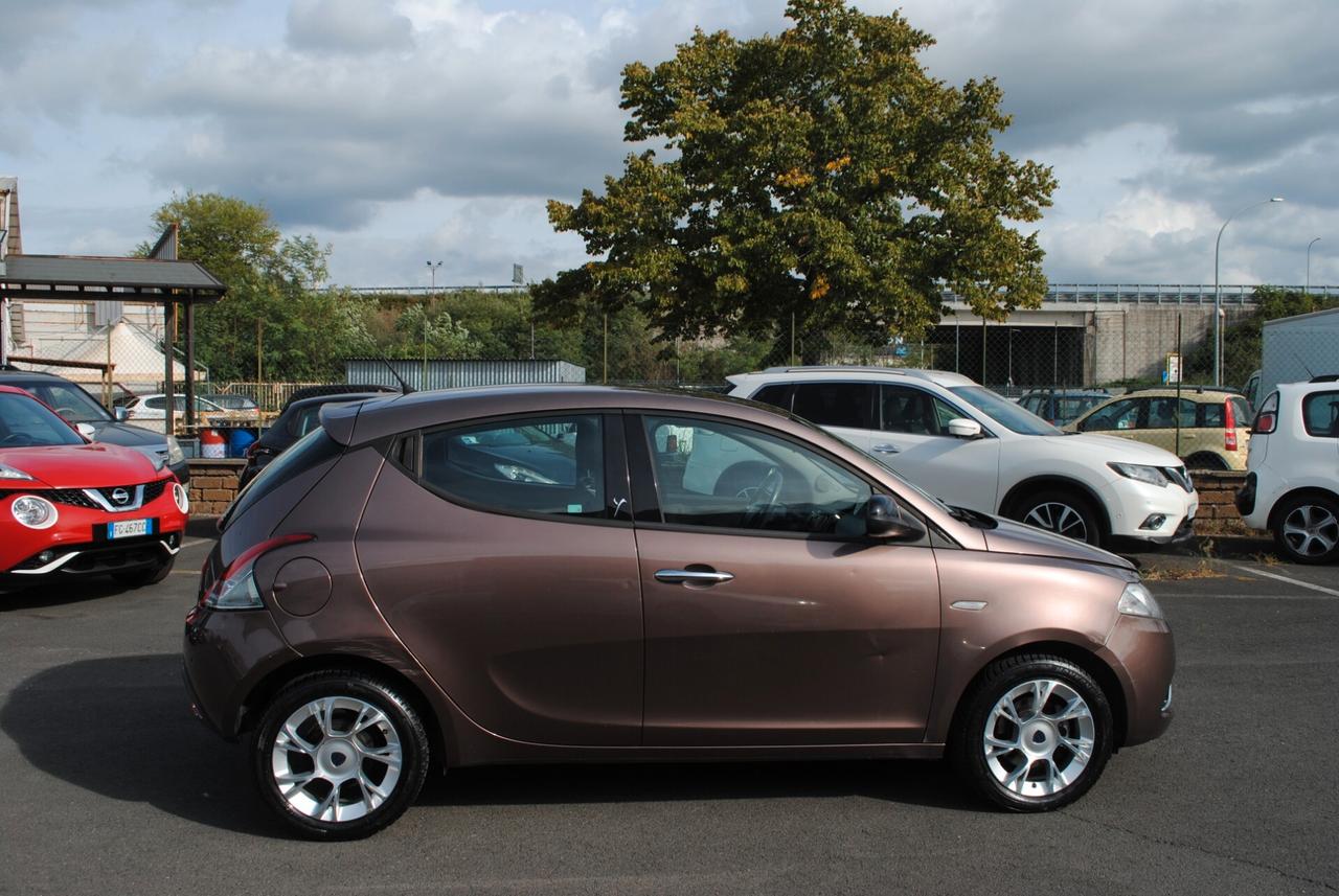 LANCIA YPSILON 1.3 MJT 90 CV