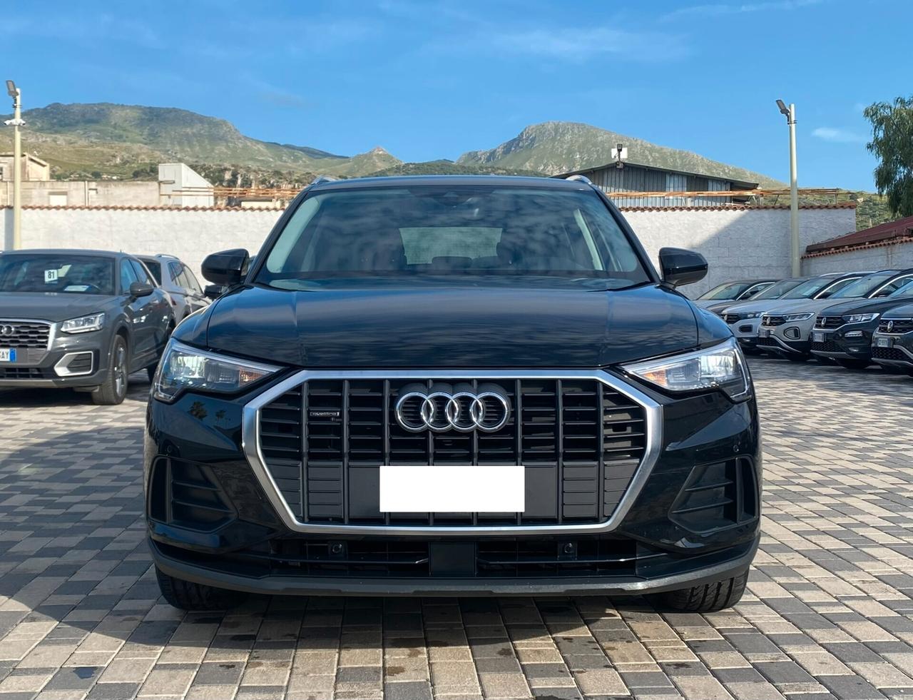 Audi Q3 Business 2.0 TDI 150CV s-tronic quattro 35