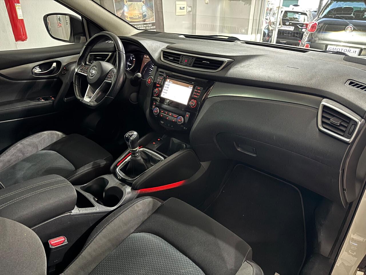 Nissan Qashqai 1.5 dCi N-Connecta Aziendale