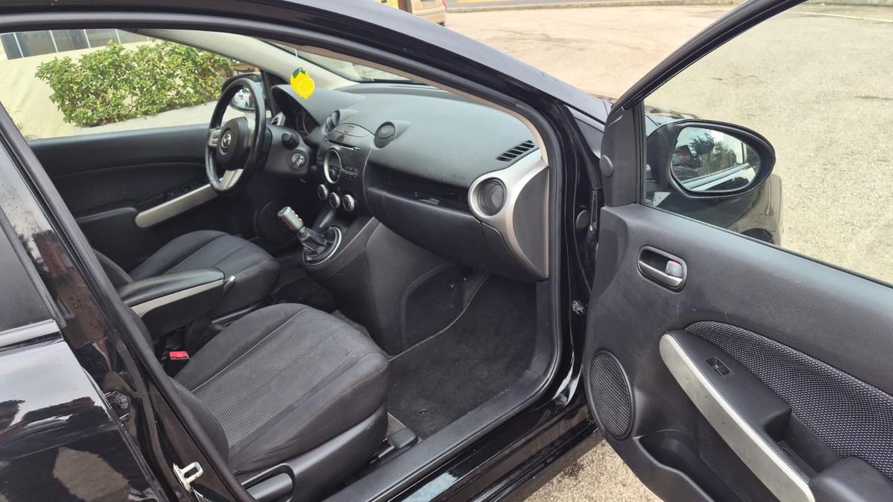 Mazda 2 Mazda2 1.3 16V 86CV 5p. Sport Gen. '09