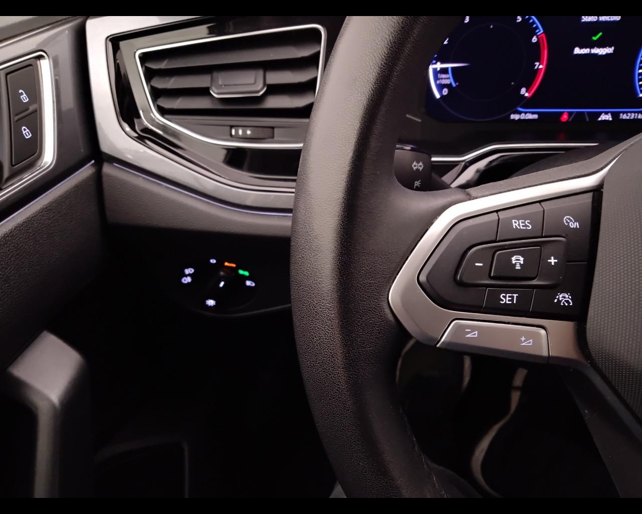 VOLKSWAGEN Polo VI 2022 - Polo 1.0 tsi Style 95cv