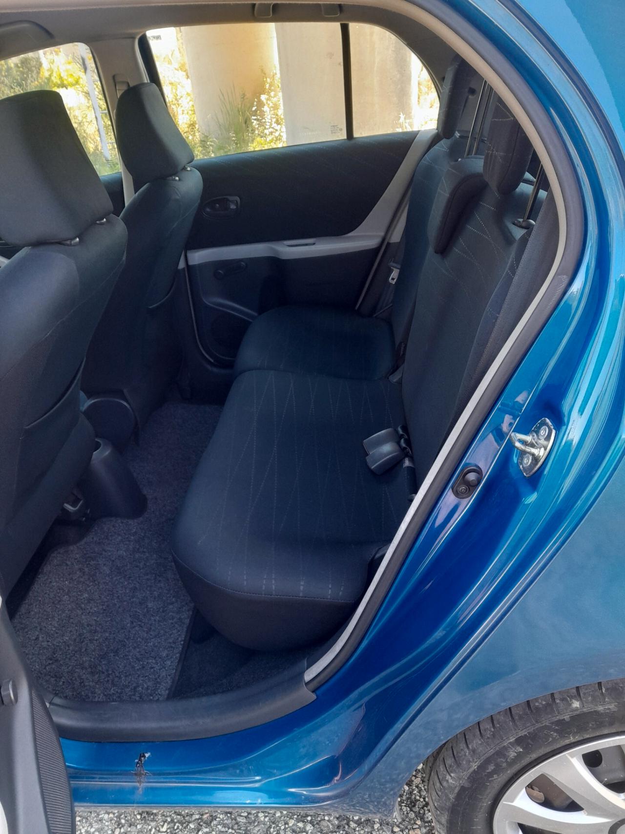 Toyota Yaris 1.4 D-4D 5 porte Sol