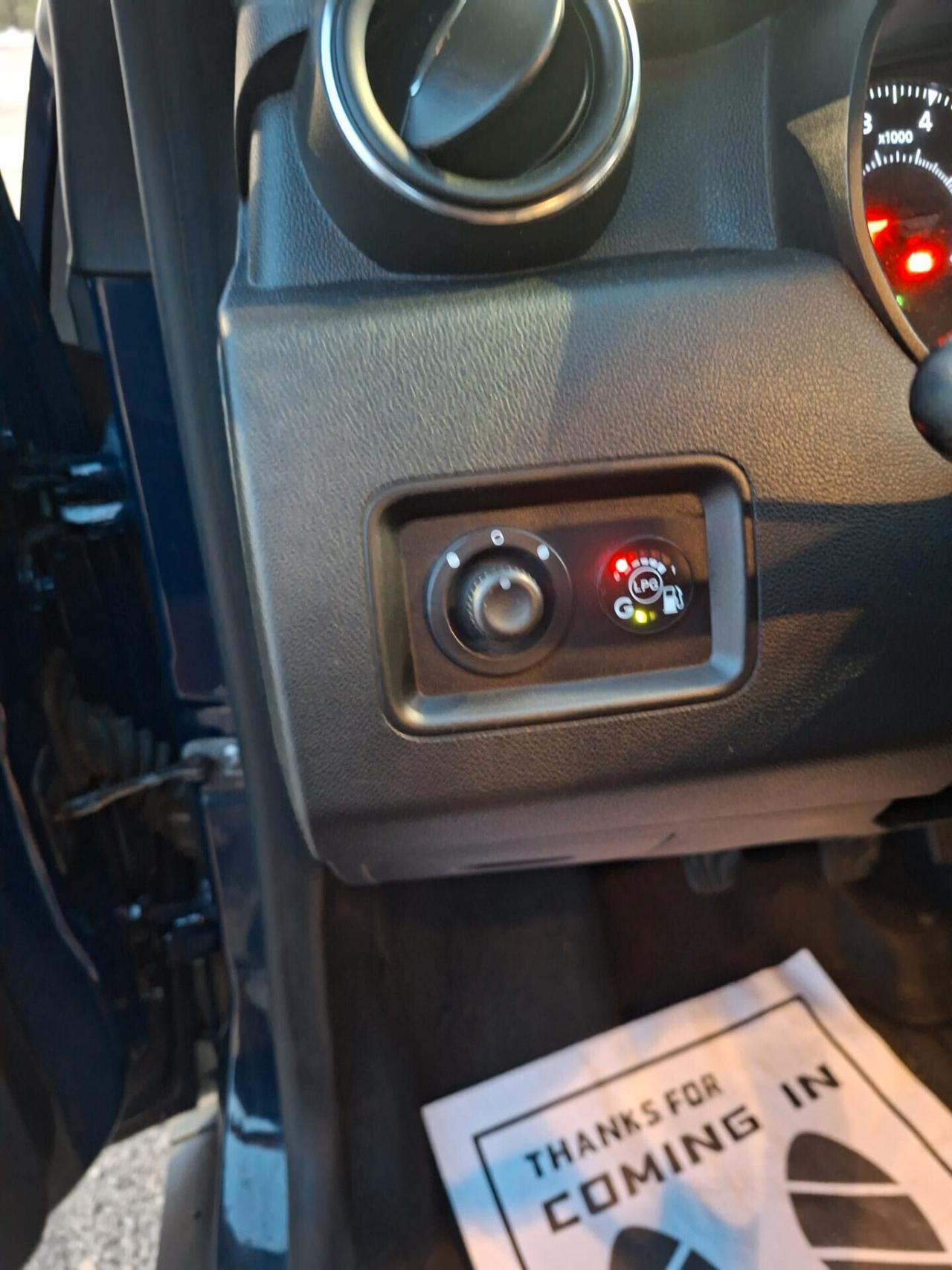 Dacia Duster 1.6 SCe GPL 4x2 Techroad