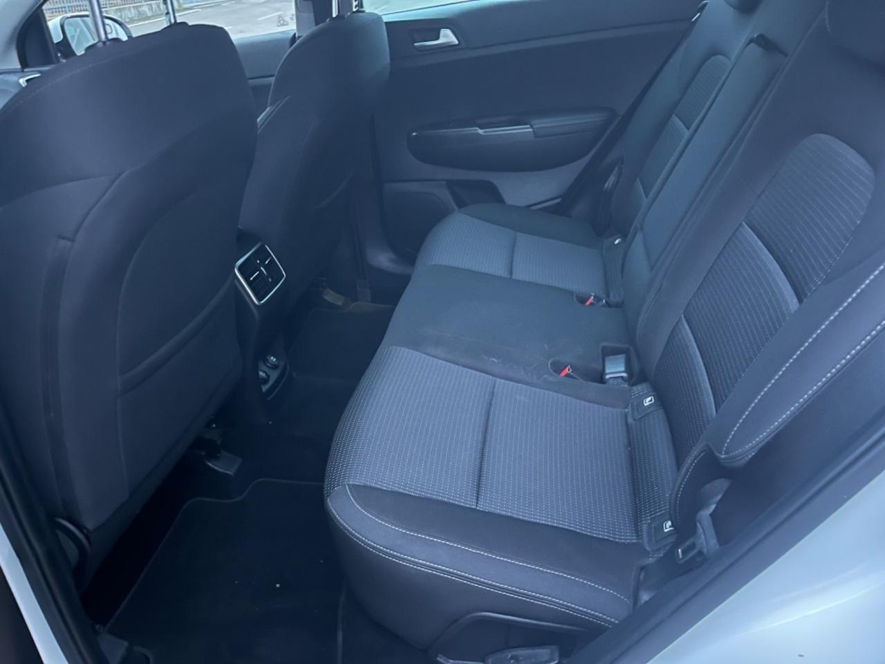 Kia Sportage 1.6CRDI 2019 125.000km autocarro 5posti perfetta