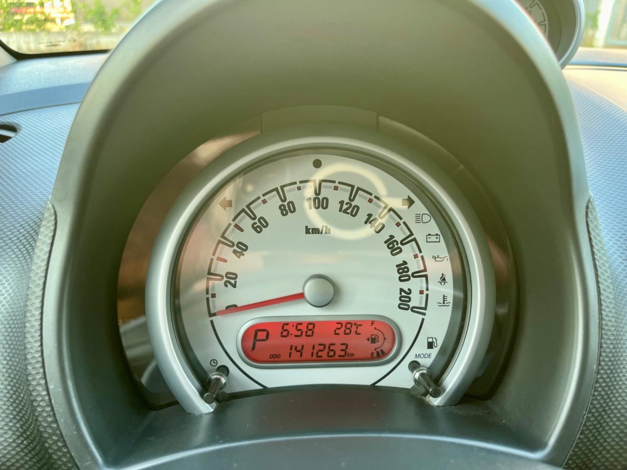 Opel Agila 1.2benz 2011 141.000km cambio automatico perfetta