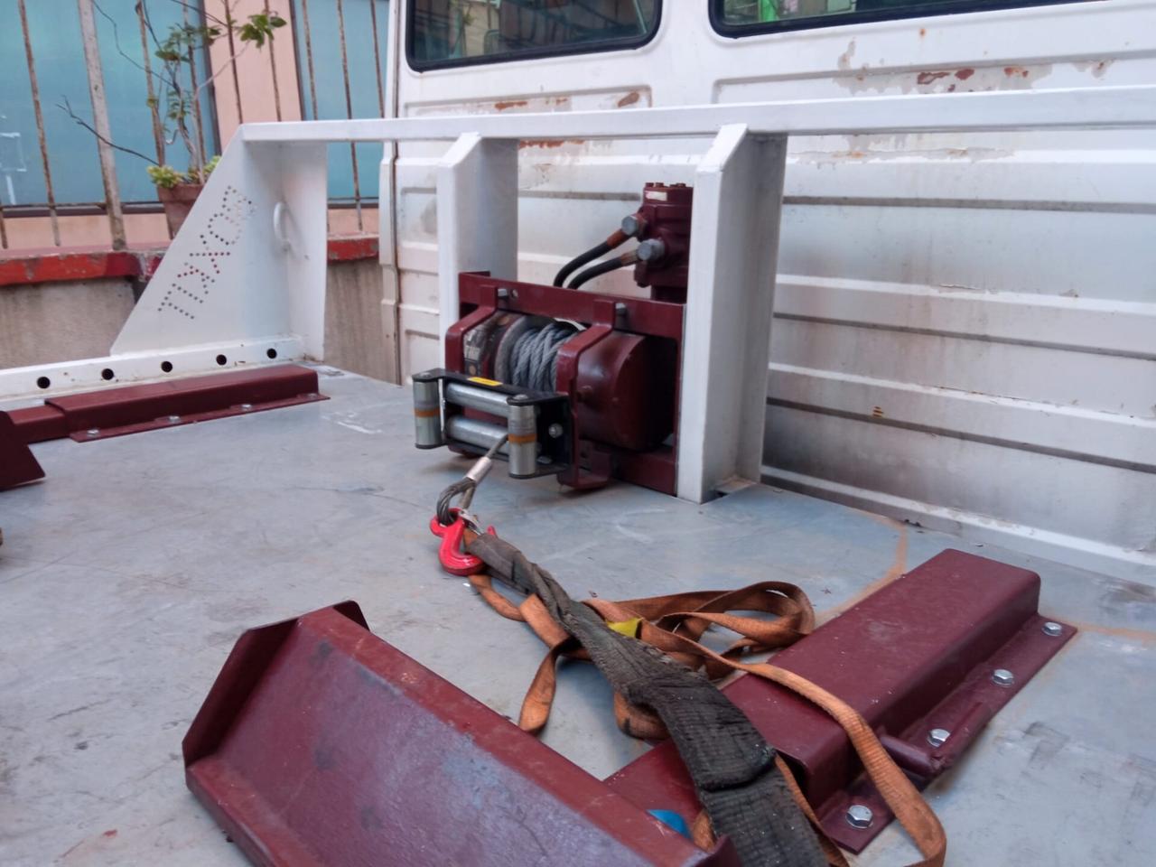 Carro Attrezzi IVECO 2.8cc PATENTE C