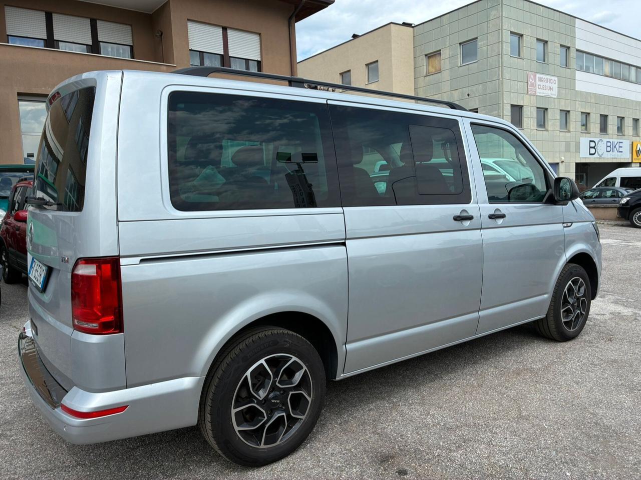VOLKSWAGEN T6 2.0TDI 110kW DSG 7POSTI TREND KM88000