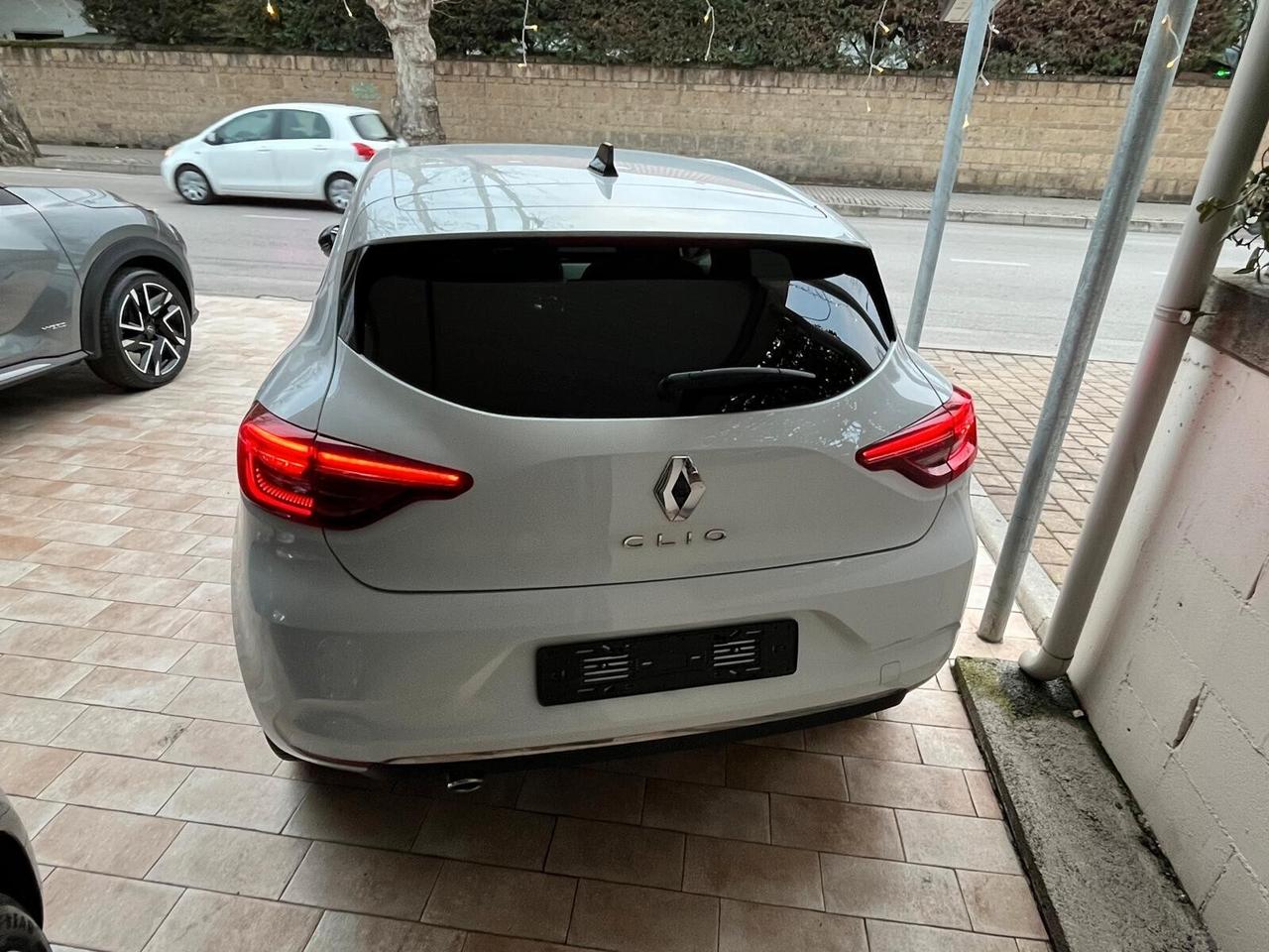 Renault Clio TCe 90 CV 5 porte Intens