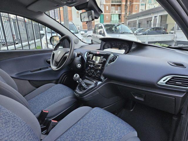 LANCIA Ypsilon 1.0 FireFly 5 porte S&S Hybrid