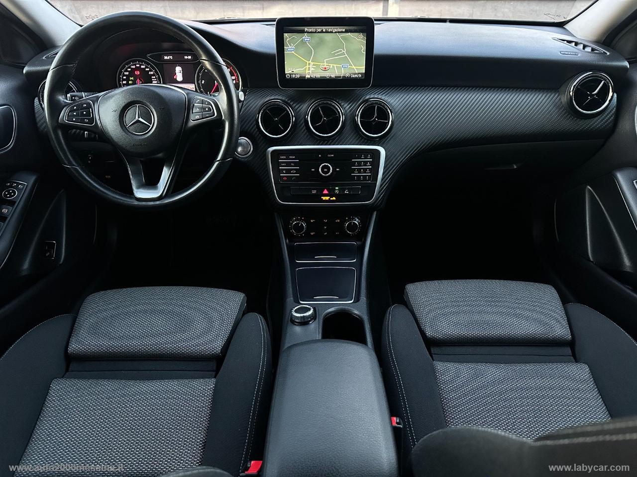 MERCEDES-BENZ GLA 200 d Automatic Business Extra