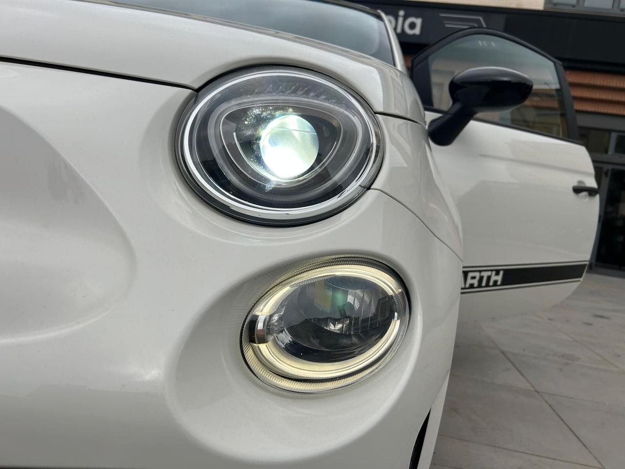 Abarth 595 1.4 Turbo T-Jet 180 CV Competizione