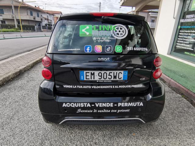 SMART ForTwo 800 40 kW coupé pulse Cdi / SERVOSTERZO/ auto+seq.