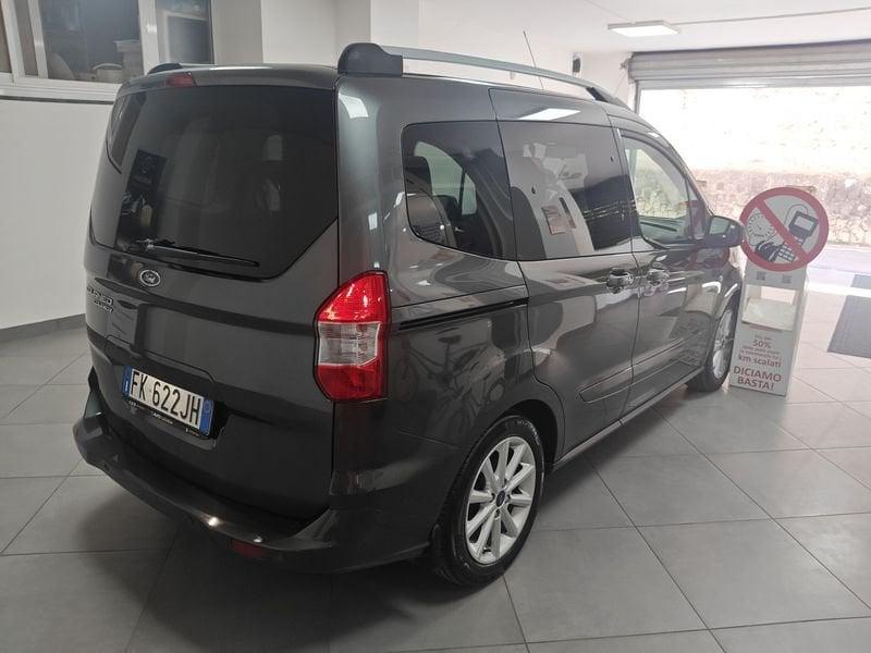 Ford Tourneo Courier 1.5 TDCi 95 cv Titanium 5POSTI