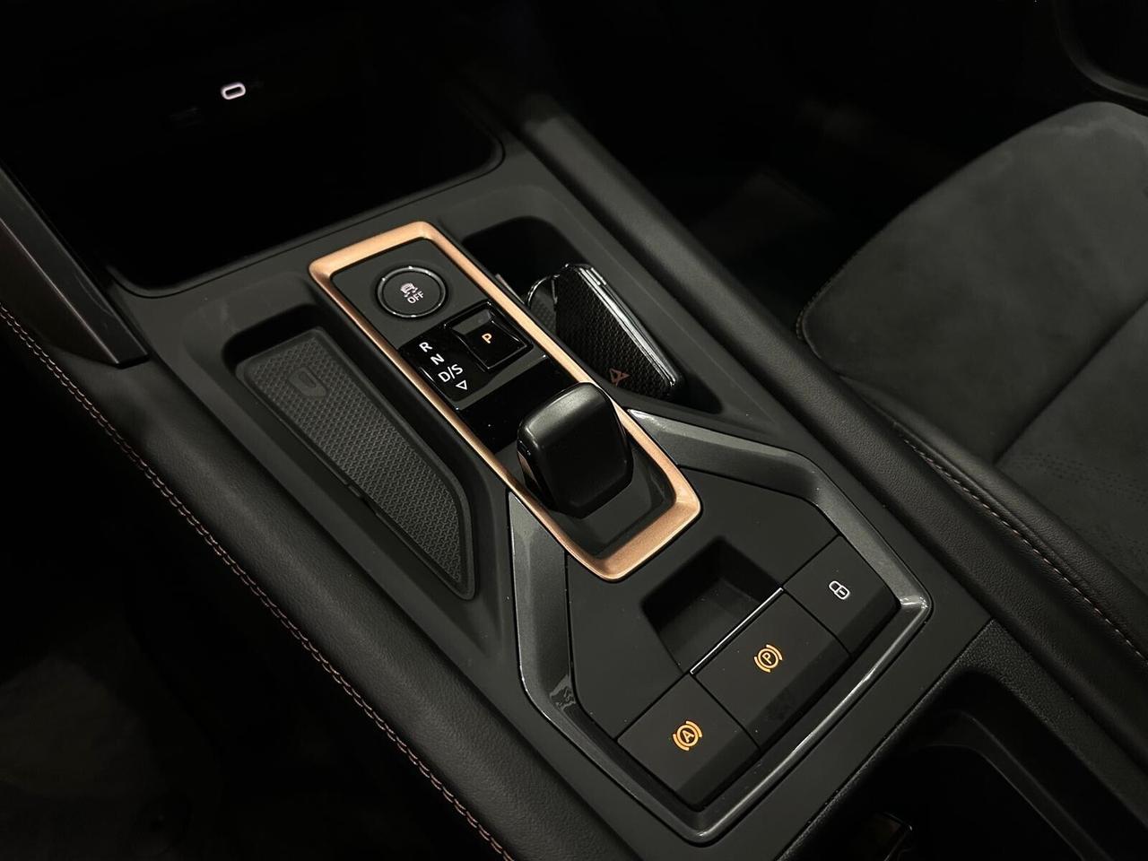 Cupra Leon 1.5 Hybrid 150 CV DSG