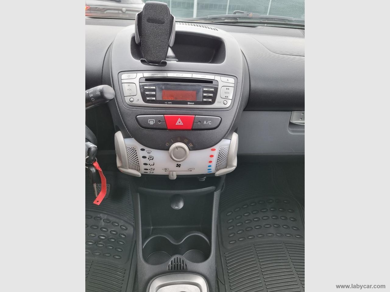 TOYOTA Aygo 1.0 12V VVT-i 5p. Lounge MMT