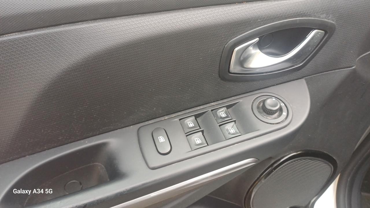 Renault Clio 1.2 75CV GPL 5 porte Live