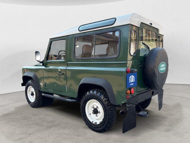 LAND ROVER Defender 90 2.5 Td5 Station Wagon