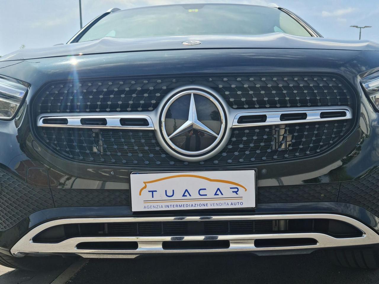 Mercedes-Benz CLA 250 PREMIUM #6265