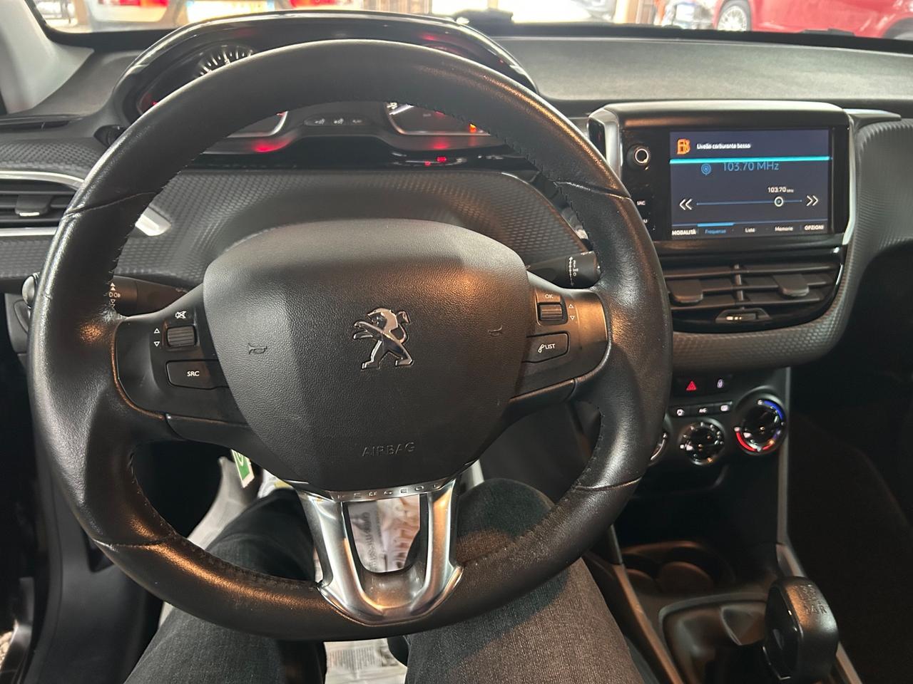 Peugeot 2008 PureTech 82 Allure