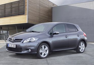 Toyota Auris 5 Porte Auris 5p 1.3 dual Sol FL