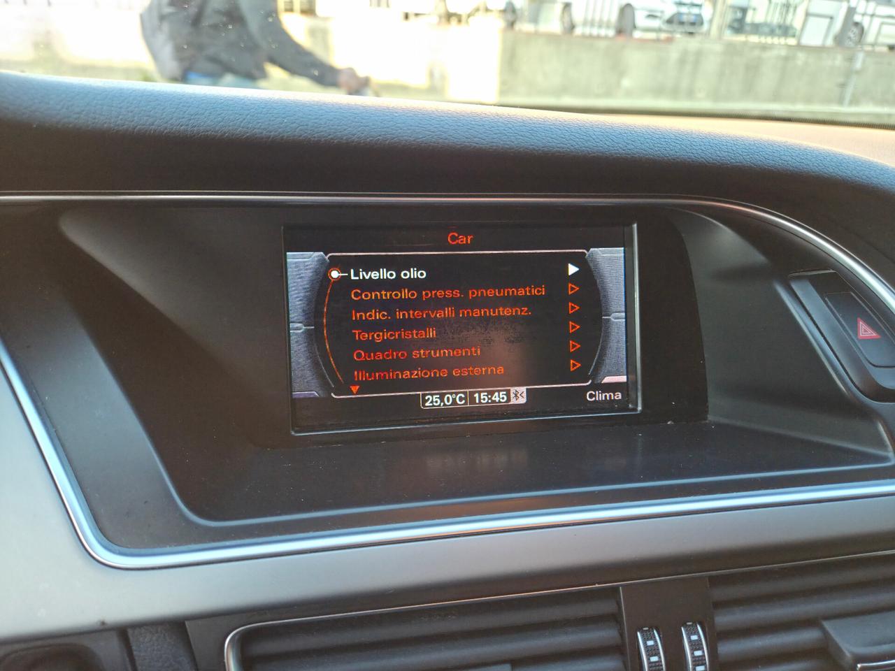 Audi A4 Avant 2.0 TDI 177CV mult. Advanced