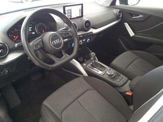 AUDI Q2 30 TDI S tronic Identity Black