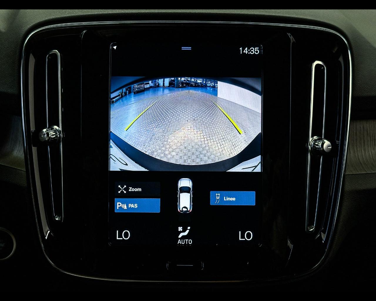 VOLVO XC40 (2017-->) - XC40 T5 Recharge Plug-in Hybrid automatico Plus Bright