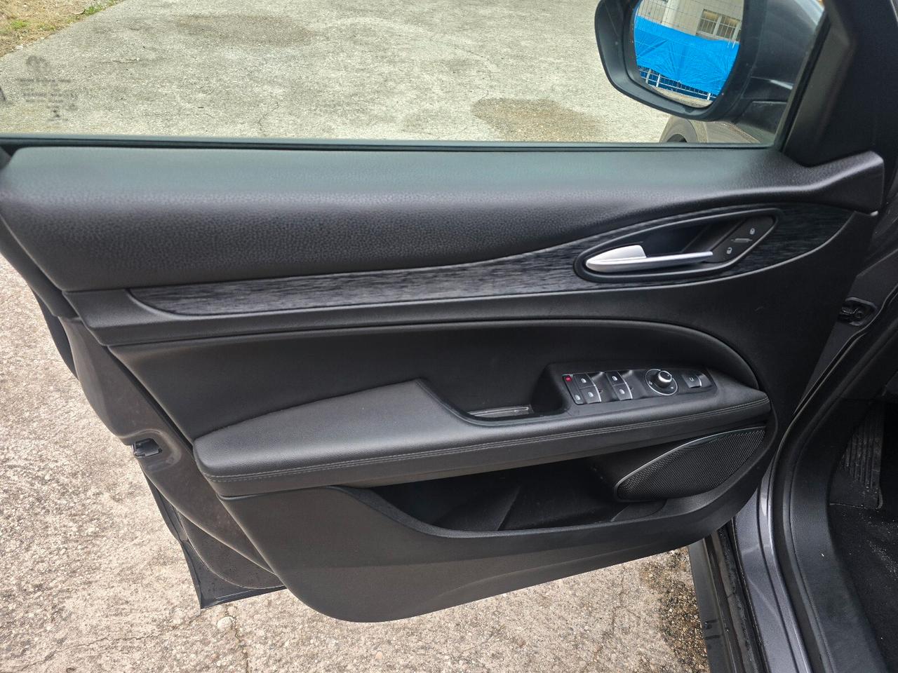 Alfa Romeo Stelvio 2.2 Turbodiesel 160 CV AT8 RWD Business
