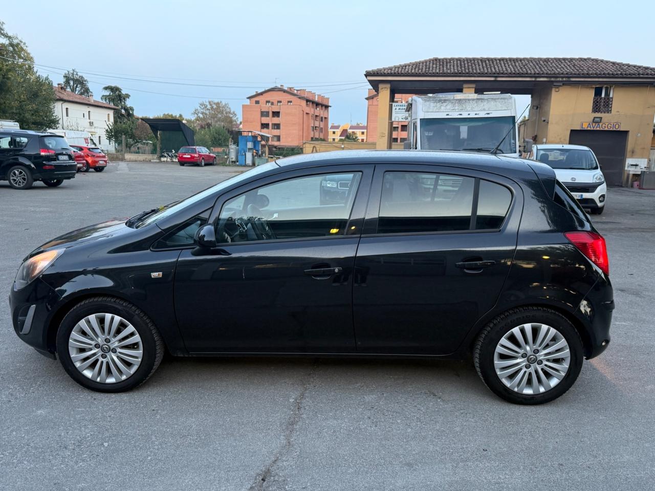Opel Corsa 1.2 85CV 5 porte GPL-TECH Edition