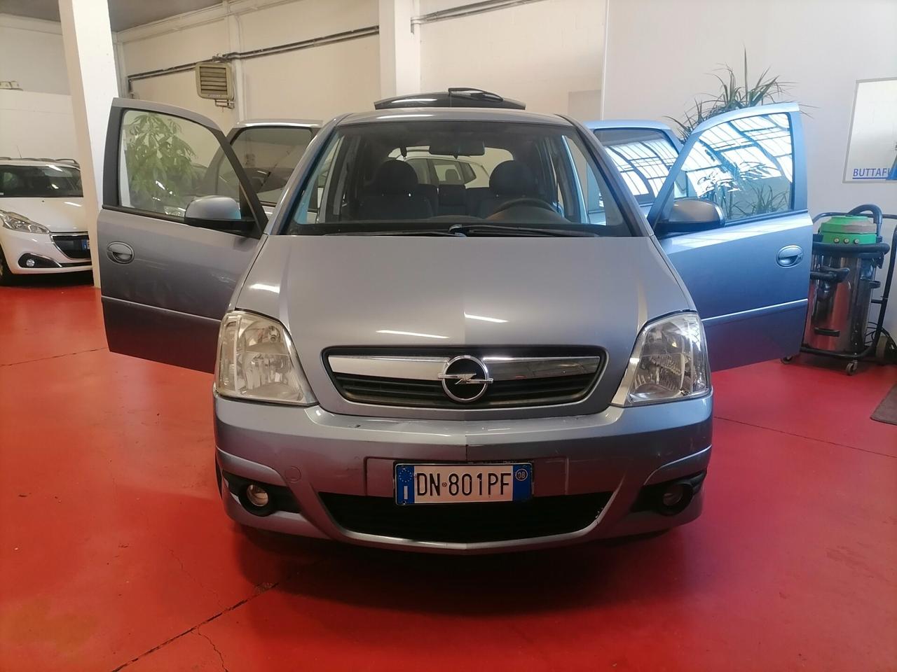 Opel Meriva 1.6 16V Cosmo Benzina-Gpl