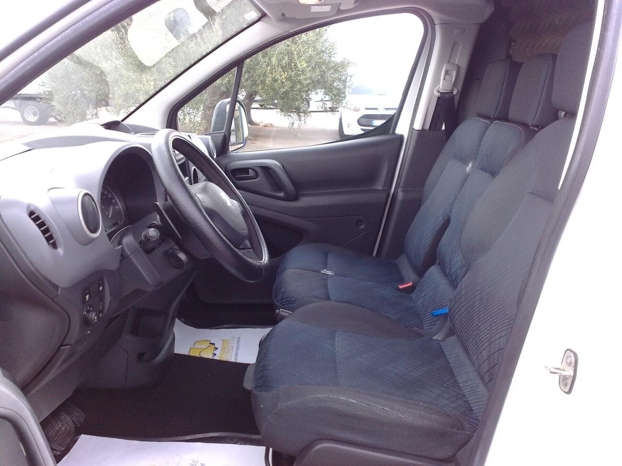 Peugeot partner 1.6hdi 90cv AUTOMATICO - 2012