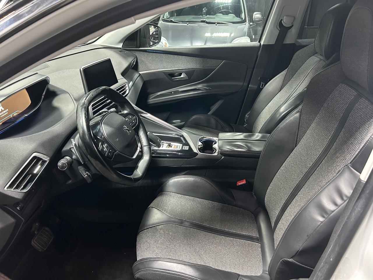 Peugeot 3008 BlueHDi 120 S&S EAT6 Allure