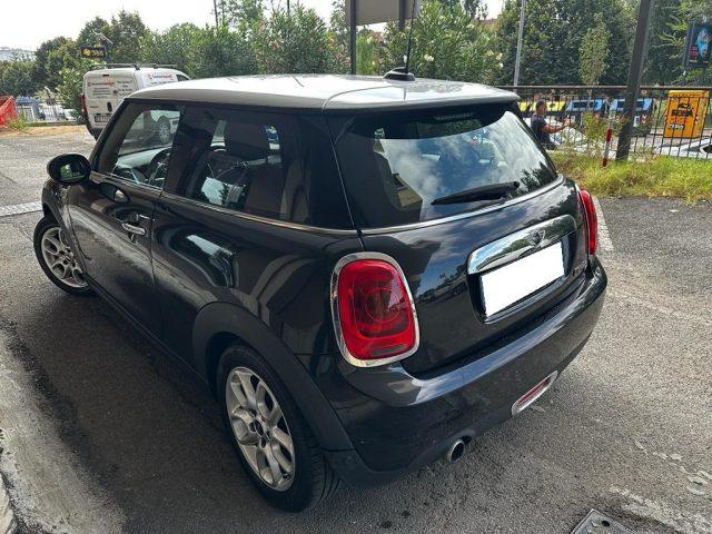 MINI Cooper D 1.5 Cooper D AUT /Harman Kardon