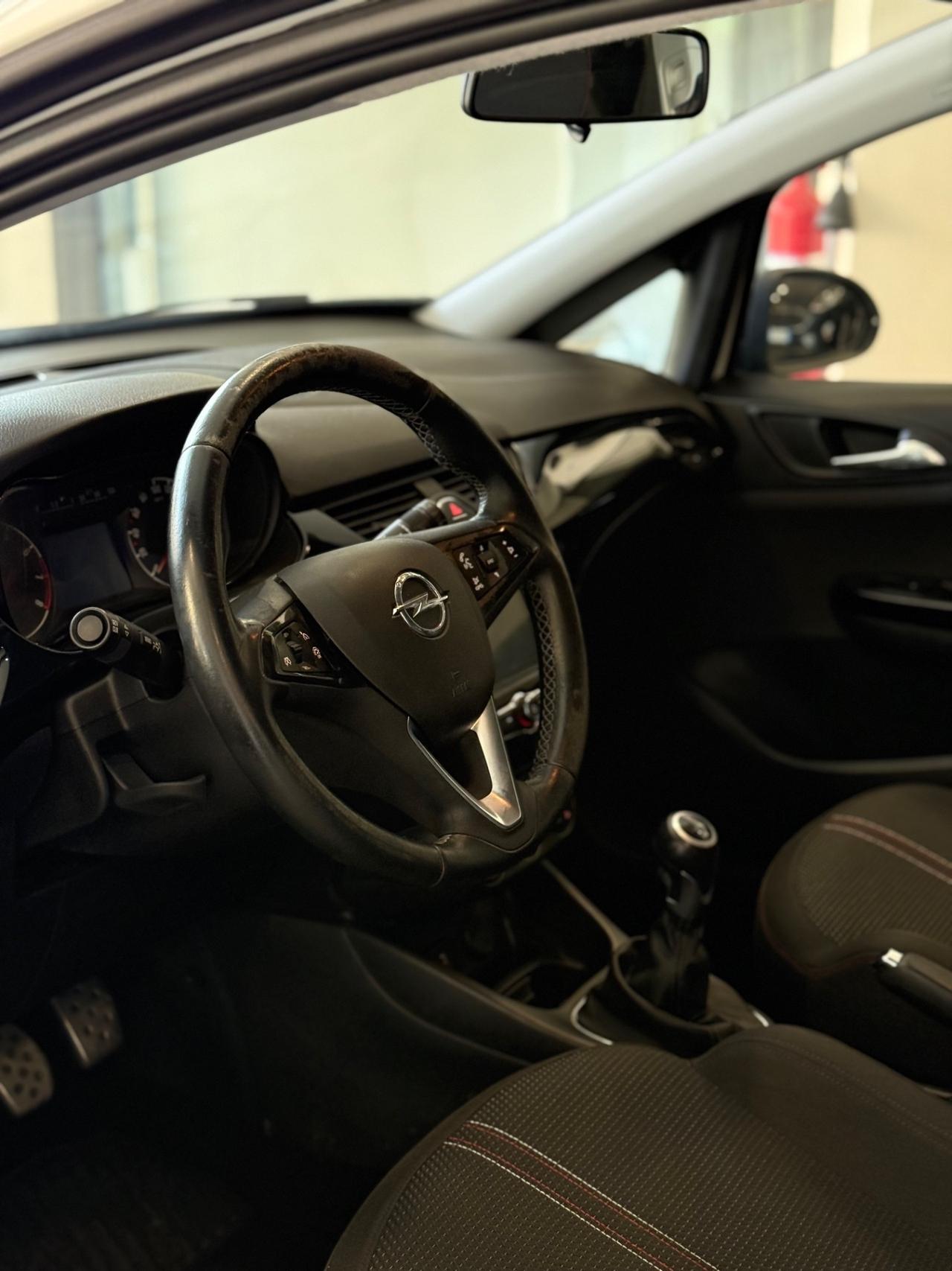 Opel Corsa 1.2 5 porte b-Color