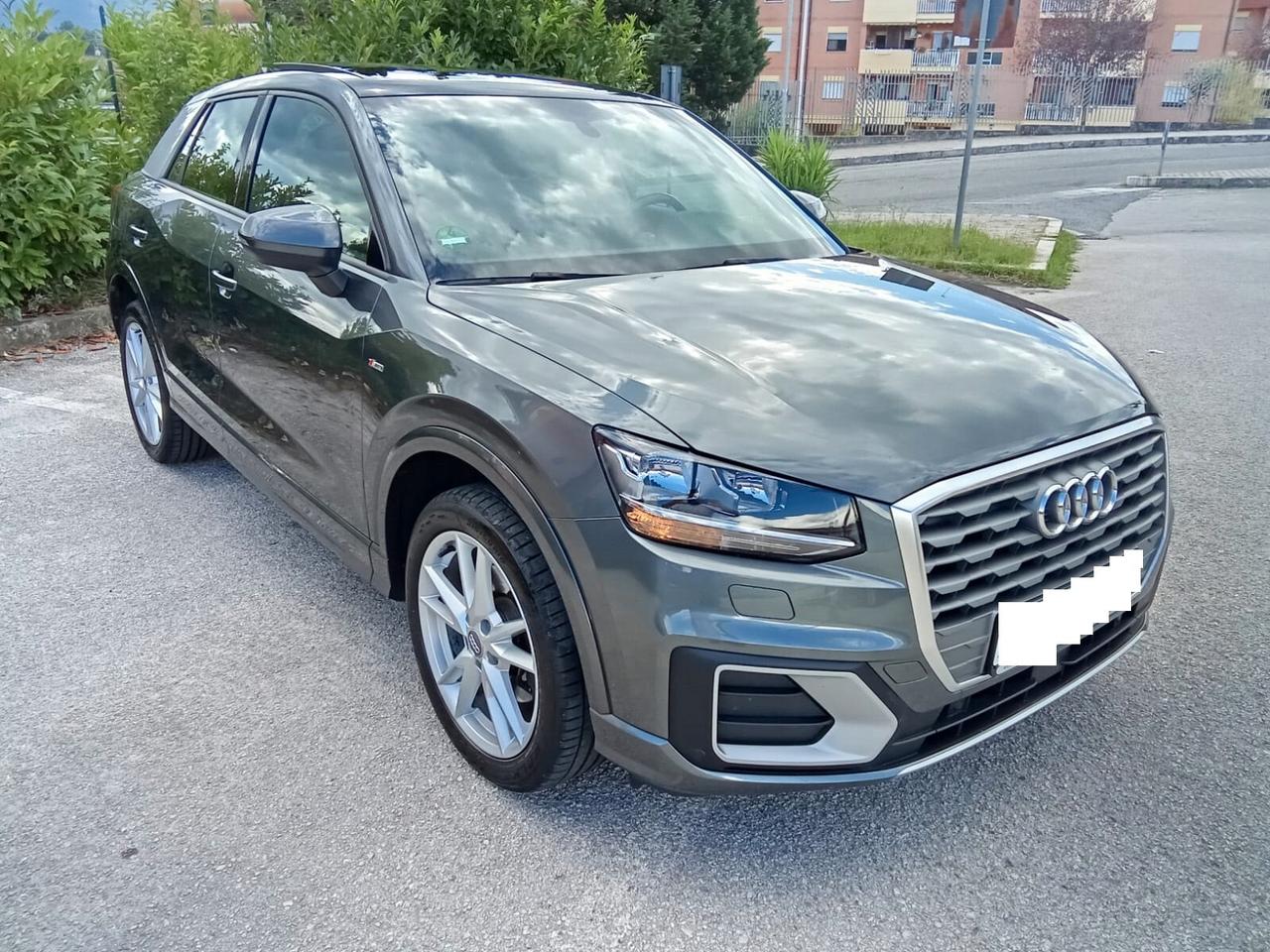 Audi Q2 Q2/SLINE/TETTO PAN/CERCHI 18/C.AUT/NAVI/PDC/CERCHI 18/PORT ELETTRICO/TAG.CERT/PORT ELETTRICO/KEY LESS GO!