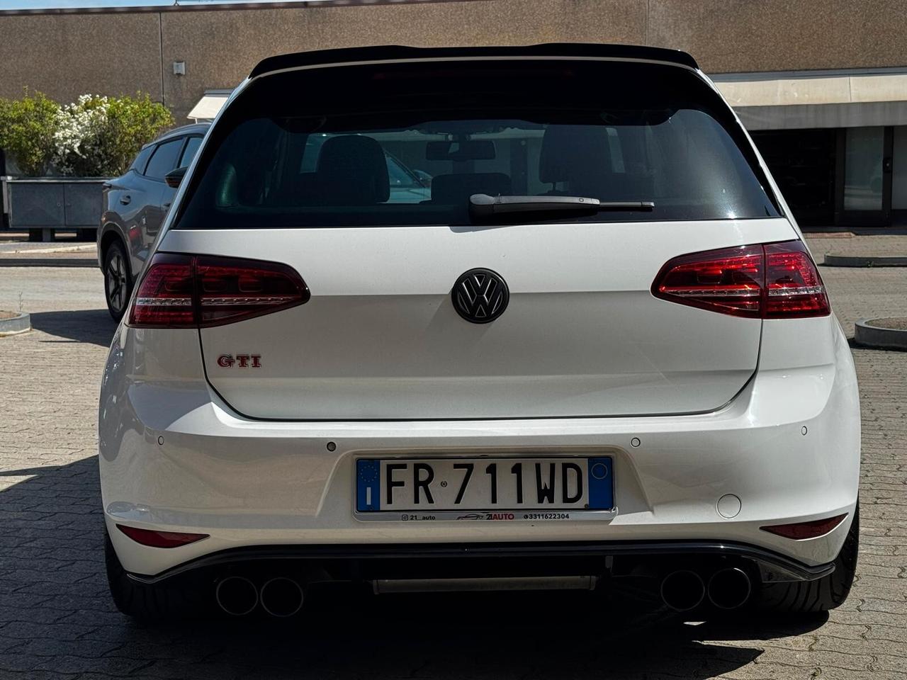 Volkswagen Golf GTI Performance 2.0 TSI DSG 3p. BlueMotion Technology