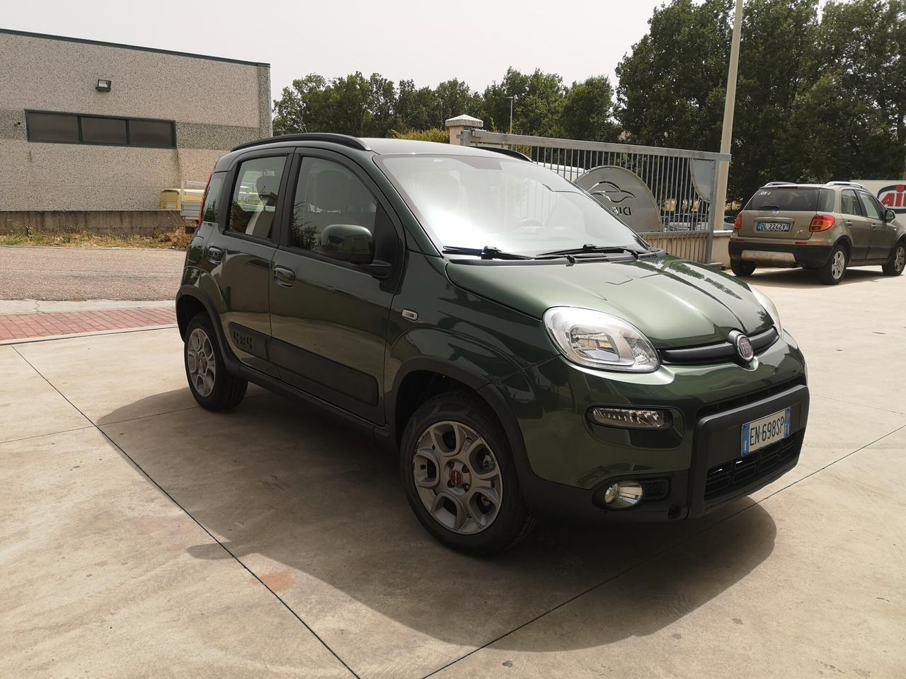 Fiat Panda 1.3 MJT 16V DPF 4x4 Climbing