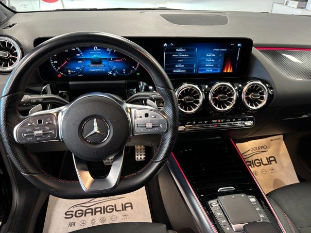 MERCEDES-BENZ GLA 180 d AMG Premium Automatico