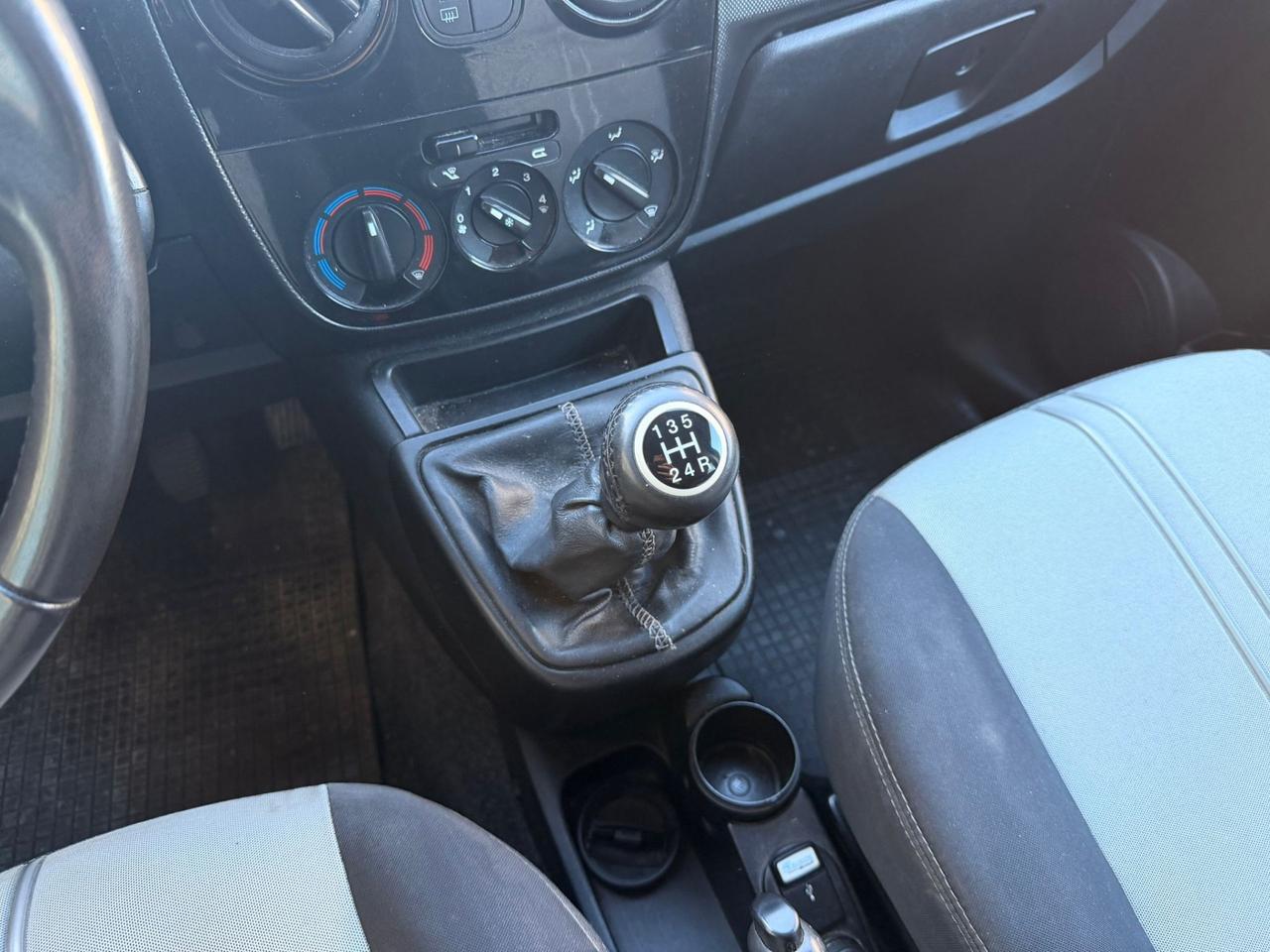 Fiat Qubo 1.3 MJT 95 CV Trekking