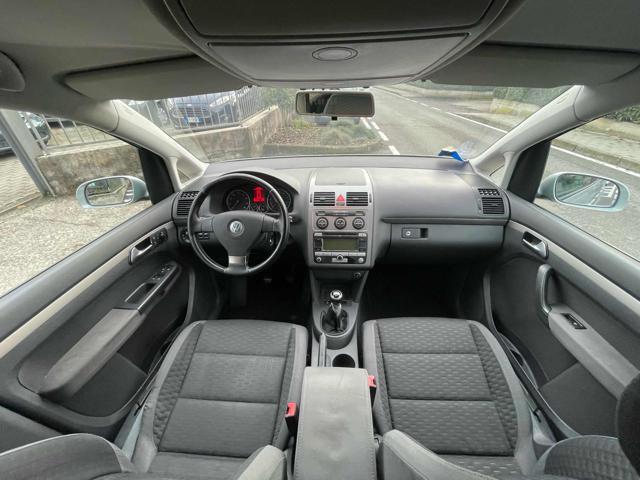 VOLKSWAGEN Touran 2.0 Highline Ecofuel 7 posti