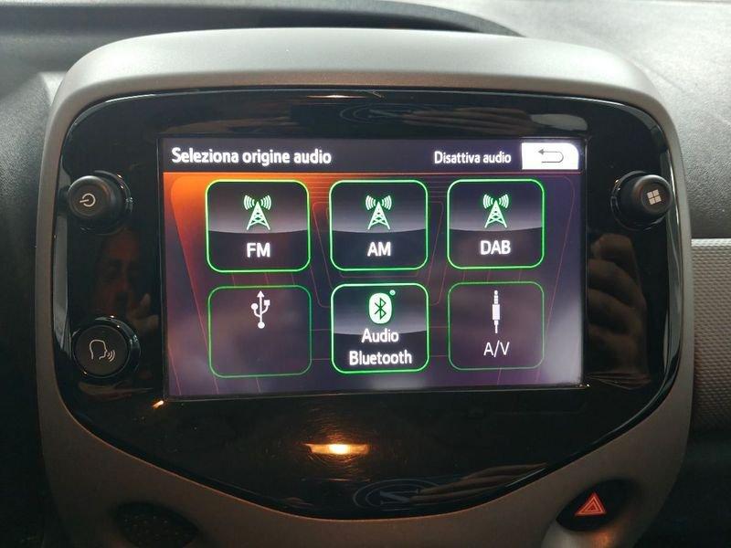 Peugeot 108 VTi 72 ETG 5 porte Allure AUTOMATICA