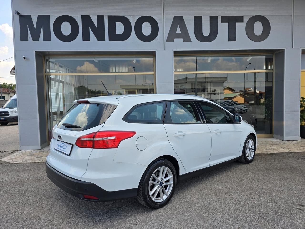 Ford Focus 1.5 TDCi 120 CV SW Titanium AUTOCARRO 4 POSTI