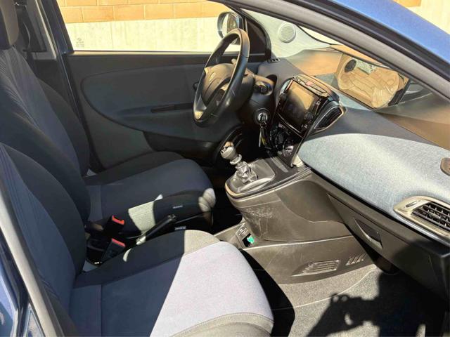 LANCIA Ypsilon 1.0 FireFly 5 porte S&S Hybrid Gold