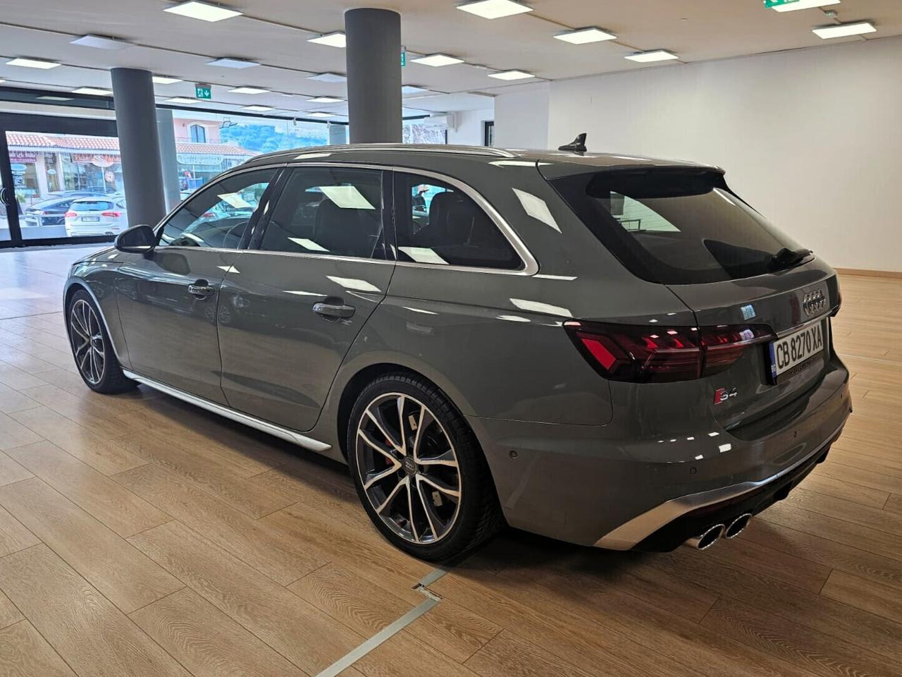 Audi A4 S4 Avant TDI quattro tiptronic