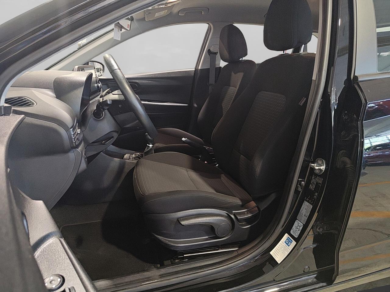 Hyundai i20 1.2 MPI MT Connectline
