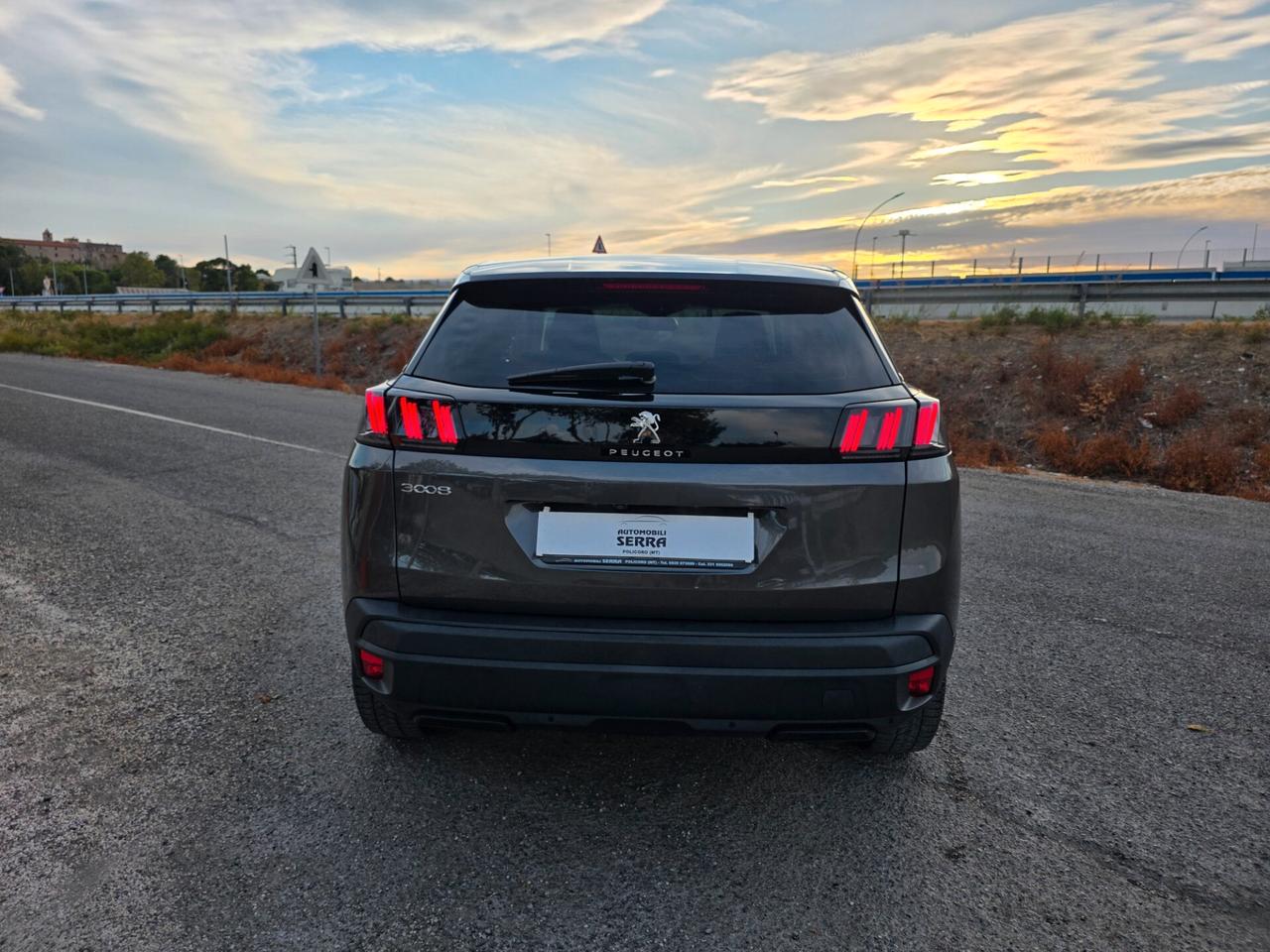 Peugeot 3008 BlueHDi 130 S&S EAT8 Active Pack